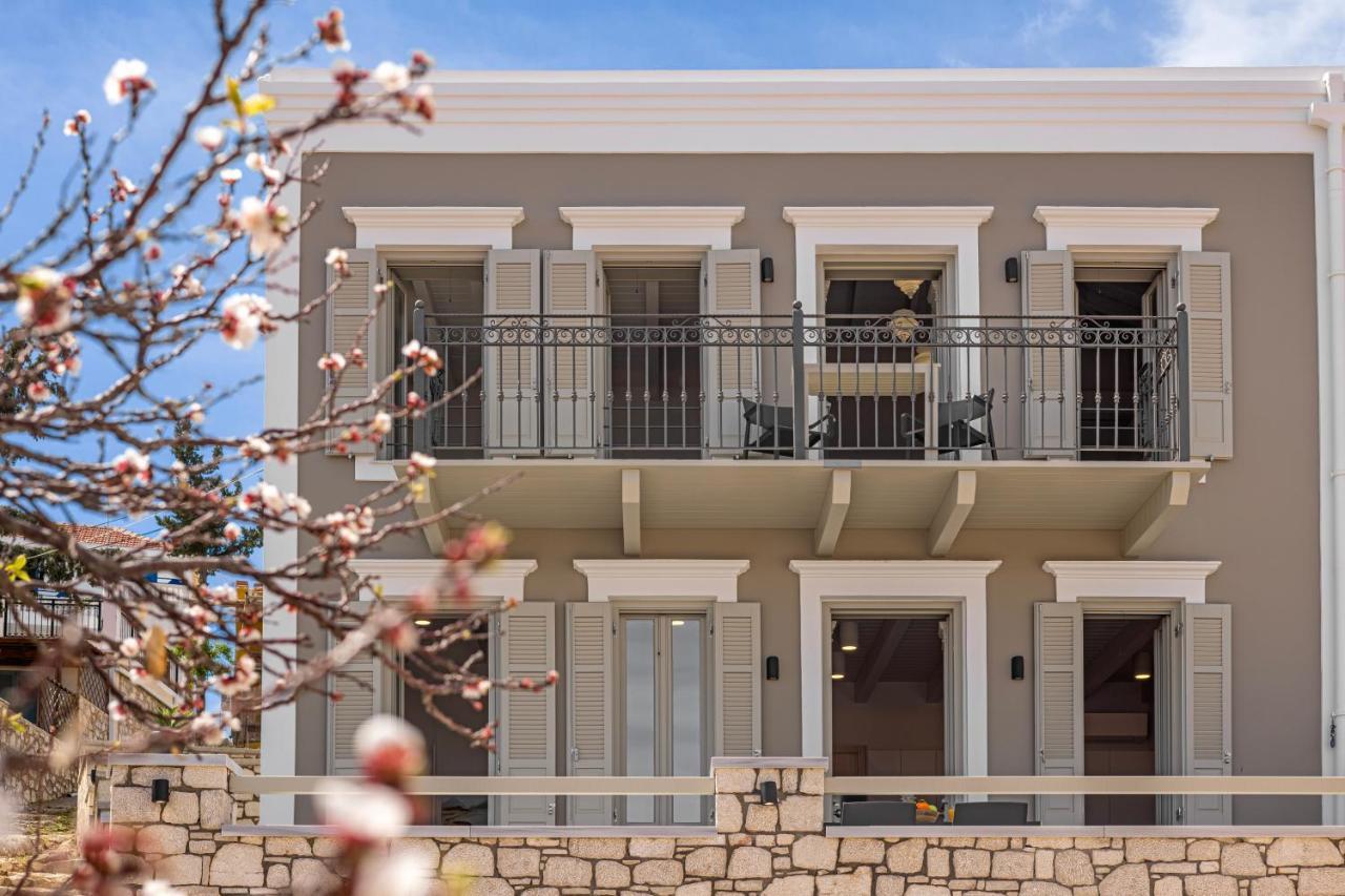 Chalki Sunrise Suites Eksteriør billede