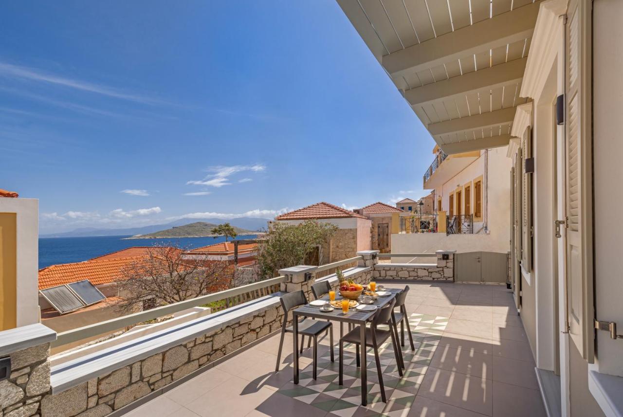 Chalki Sunrise Suites Eksteriør billede