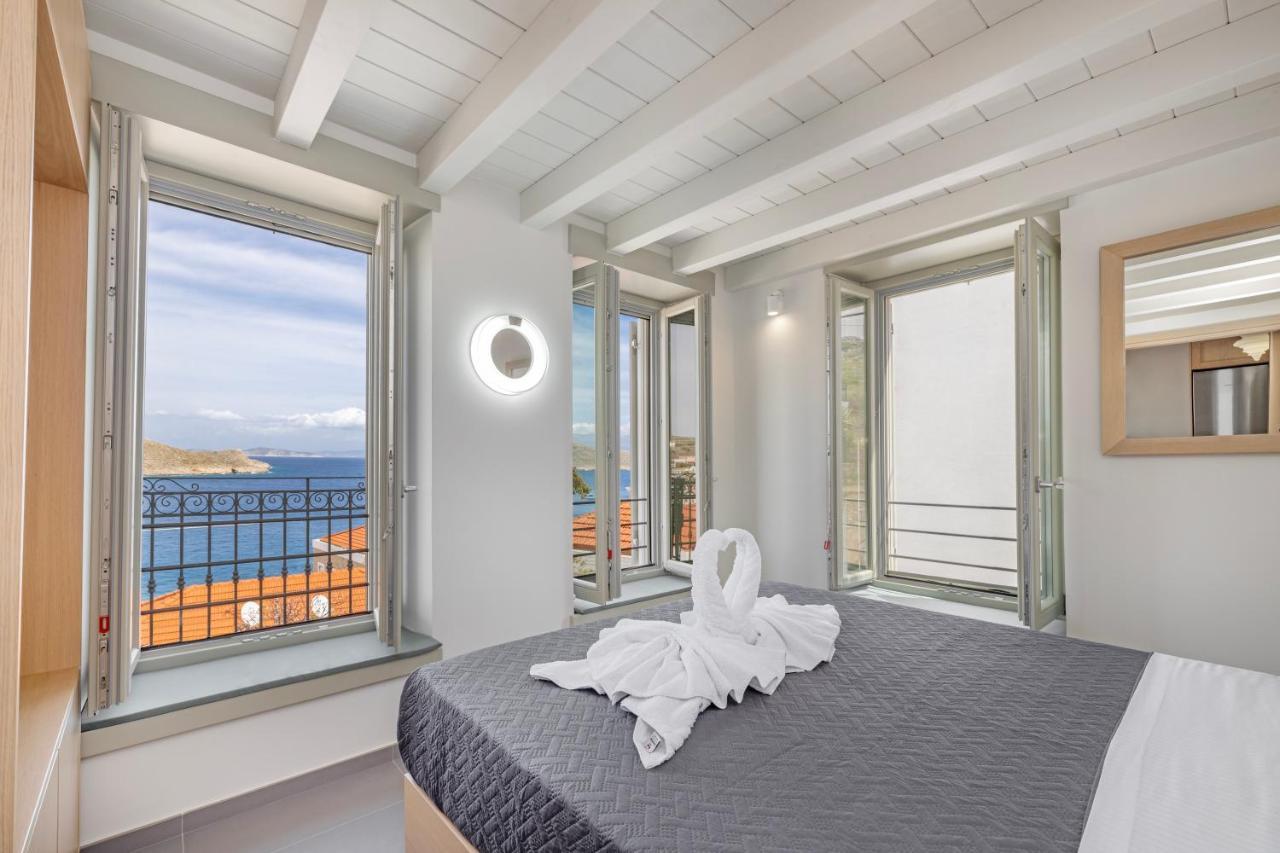 Chalki Sunrise Suites Eksteriør billede